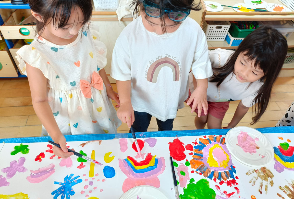 ことぶきイーサイト保育園園児が描いた来来のまち