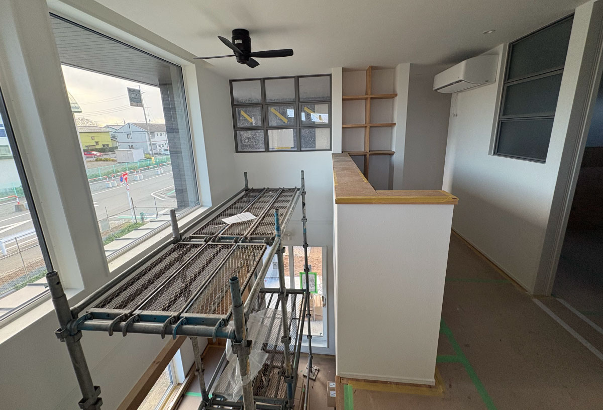 クロス工事完了