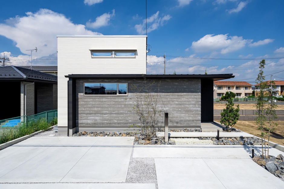 【極暖の家】伊勢崎宮子 街のなか展示場